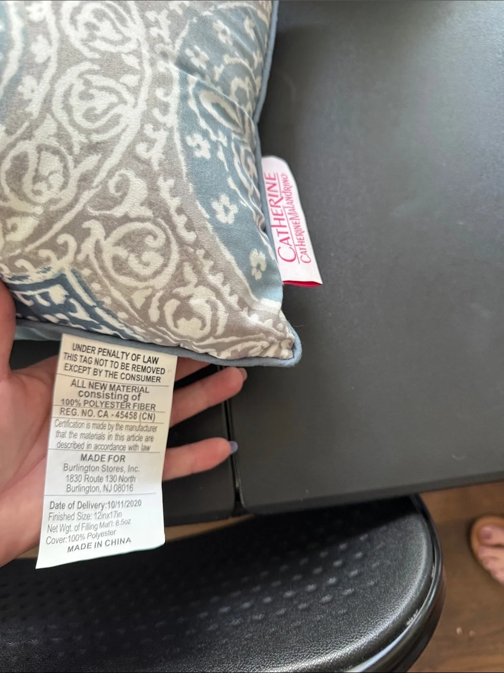 Catherines Blue and Gray Medallion Accent Pillow Set